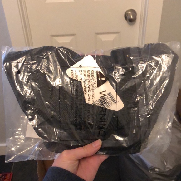 Everest Signature Waist Pack - Standard, Black, One Size - Picture 4 of 4